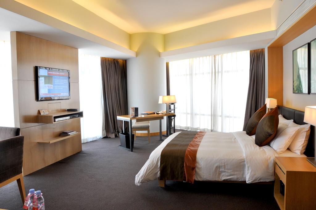 Deluxe Room,1418010108:JPEG