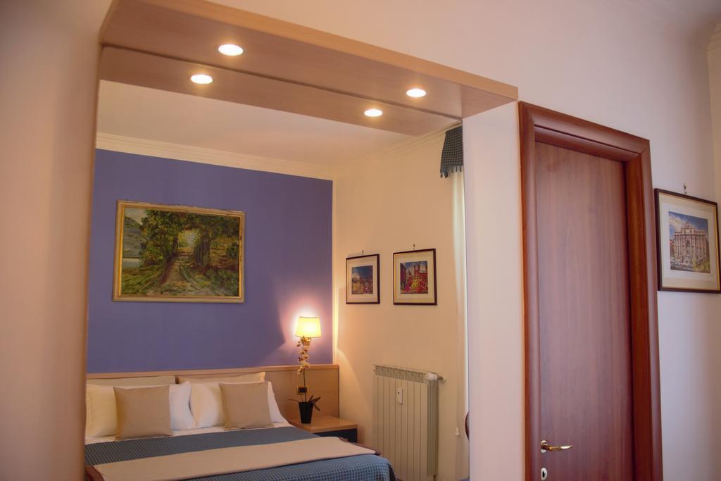 Classic Triple Room,379148740:JPEG