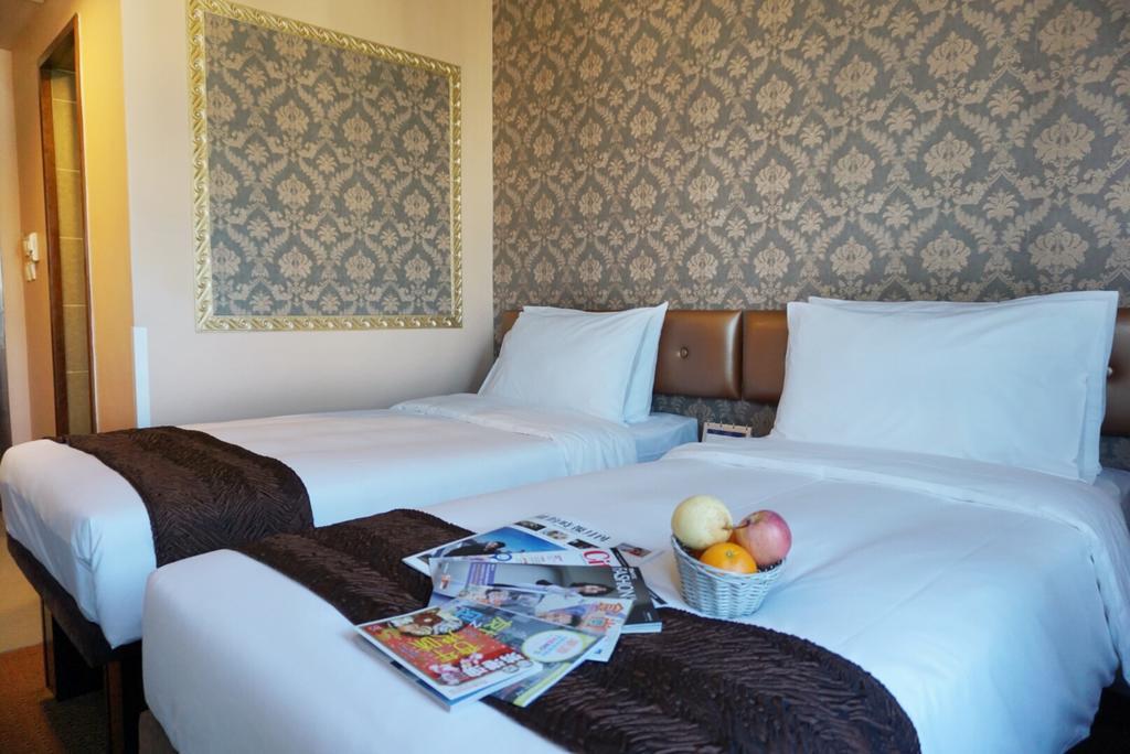 Deluxe Double or Twin Room