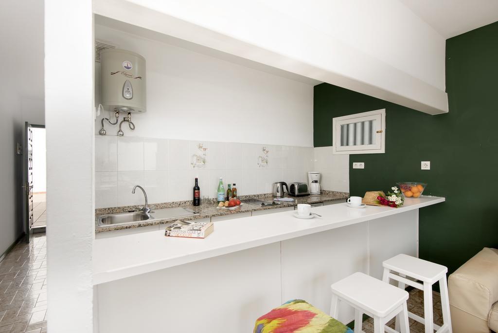 Two-Bedroom Apartment,749718062:JPEG