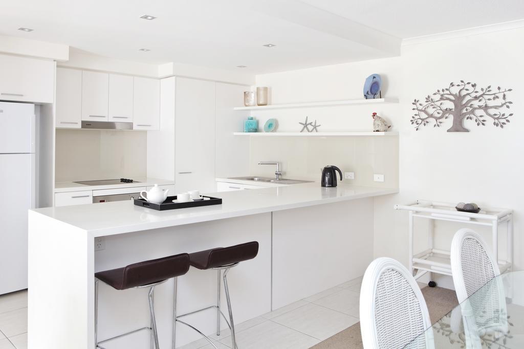 Three-Bedroom Apartment with Balcony