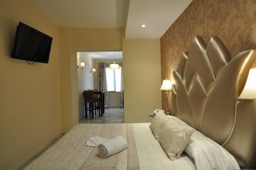 Superior Queen Room