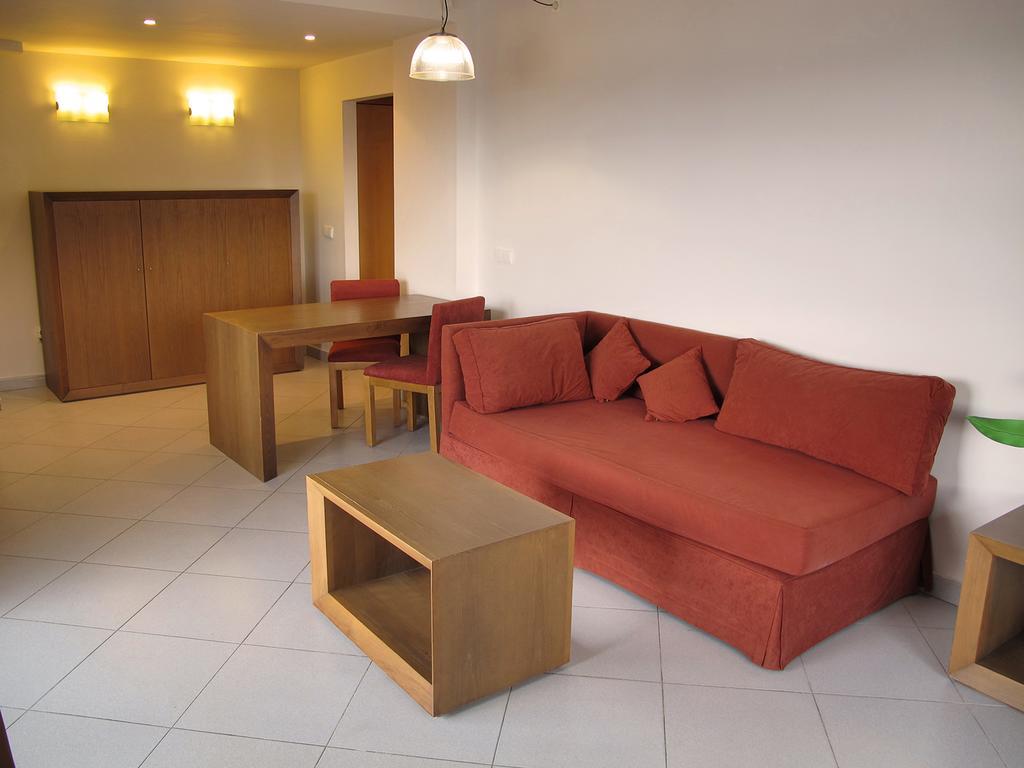 Family Suite (3 Adults)