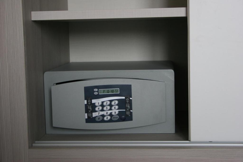 One-Bedroom Apartment (2 Adults)