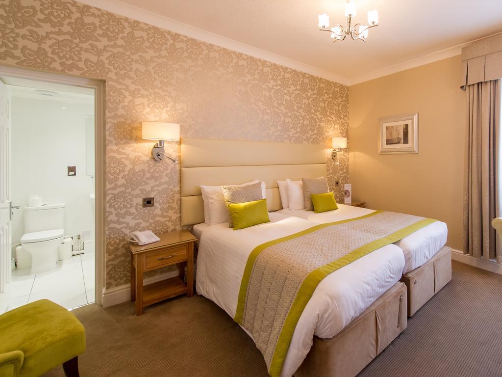 Standard Twin Room,382485358:JPEG