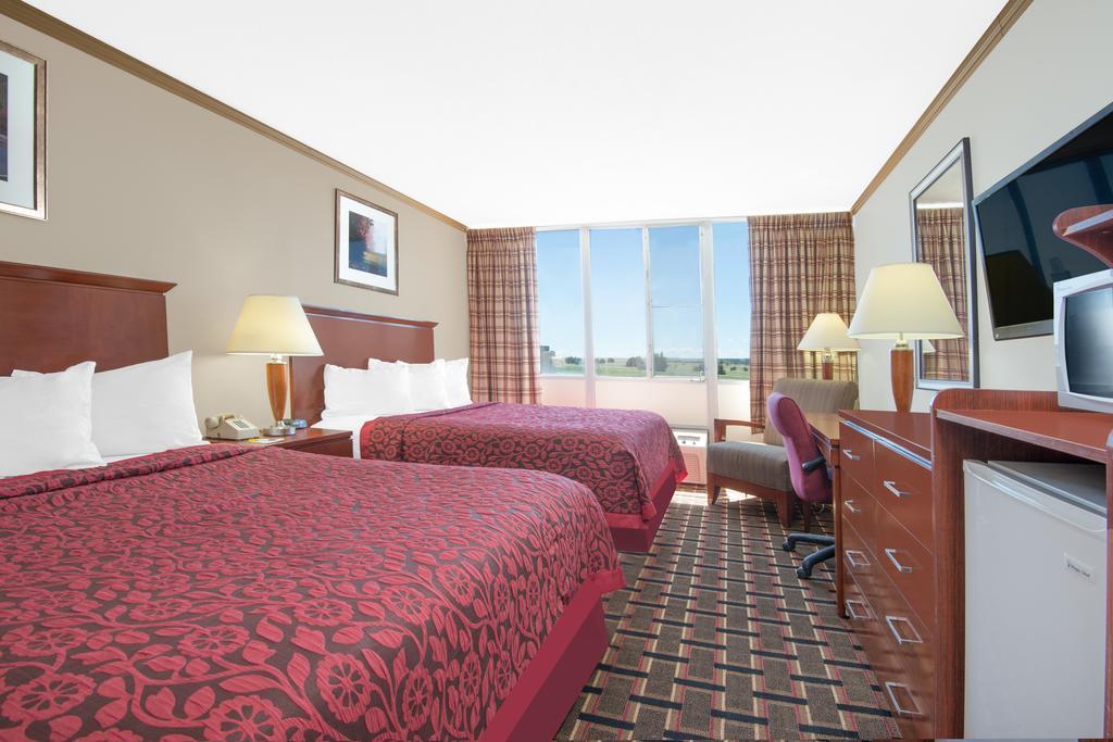 Deluxe Queen Room - Disability Access/Non-Smoking