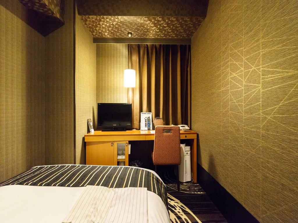 Single Room - Non-Smoking