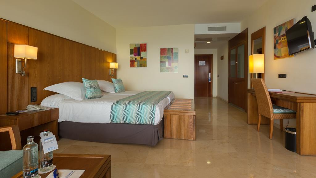 Twin Room with Sea View (1 Adult + 1 Child)