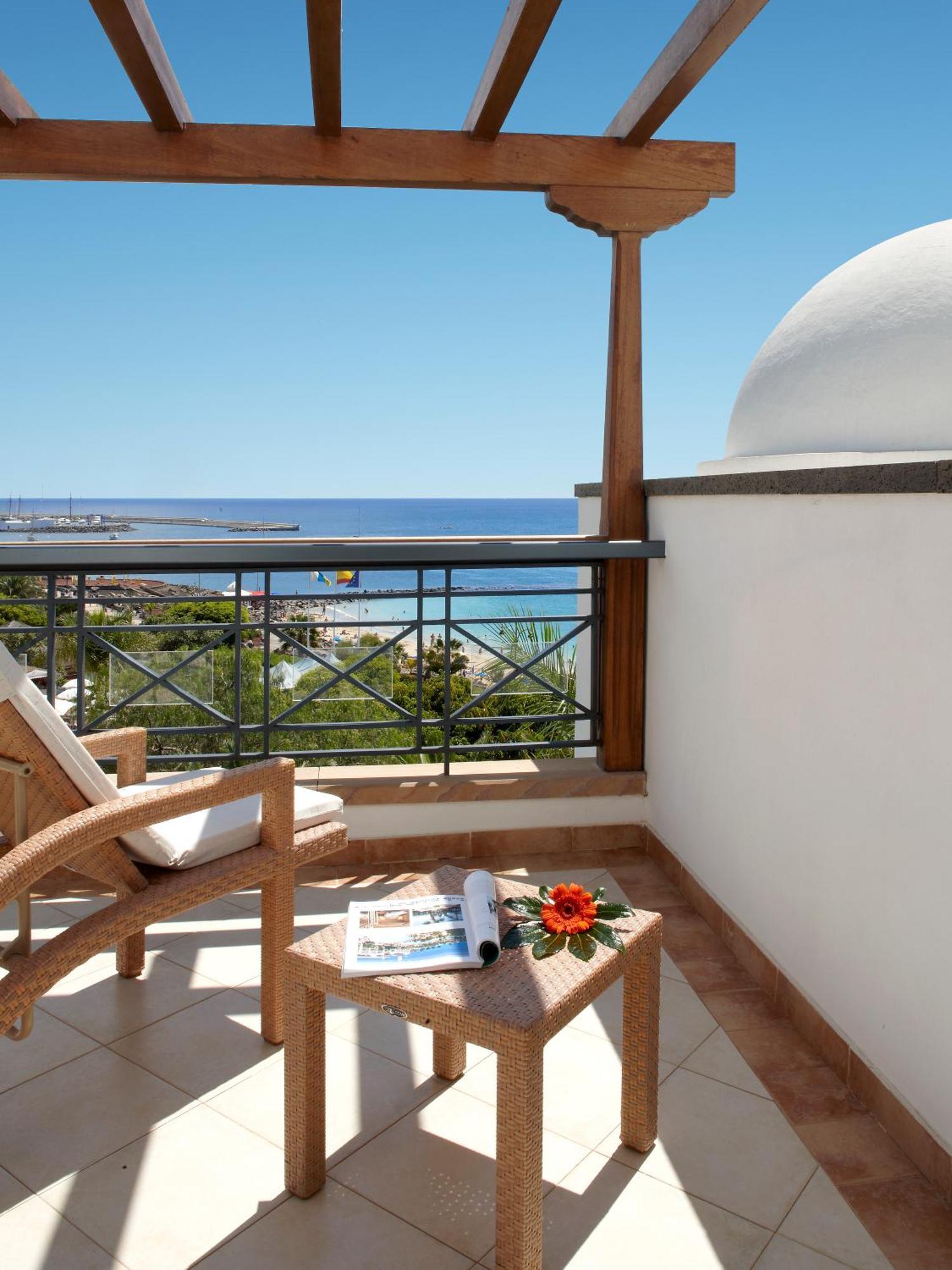 Superior Double or Twin Room with Sea View