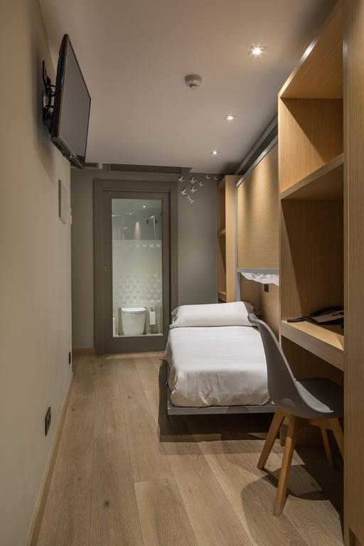 Chambre Quadruple avec Balcon