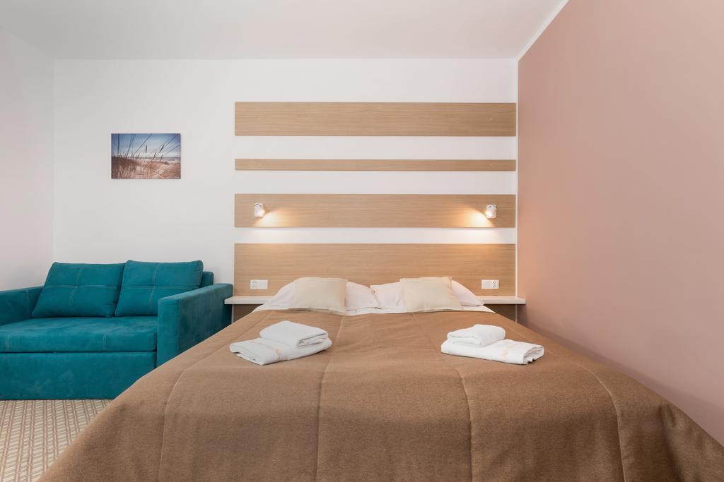 Dreibettzimmer