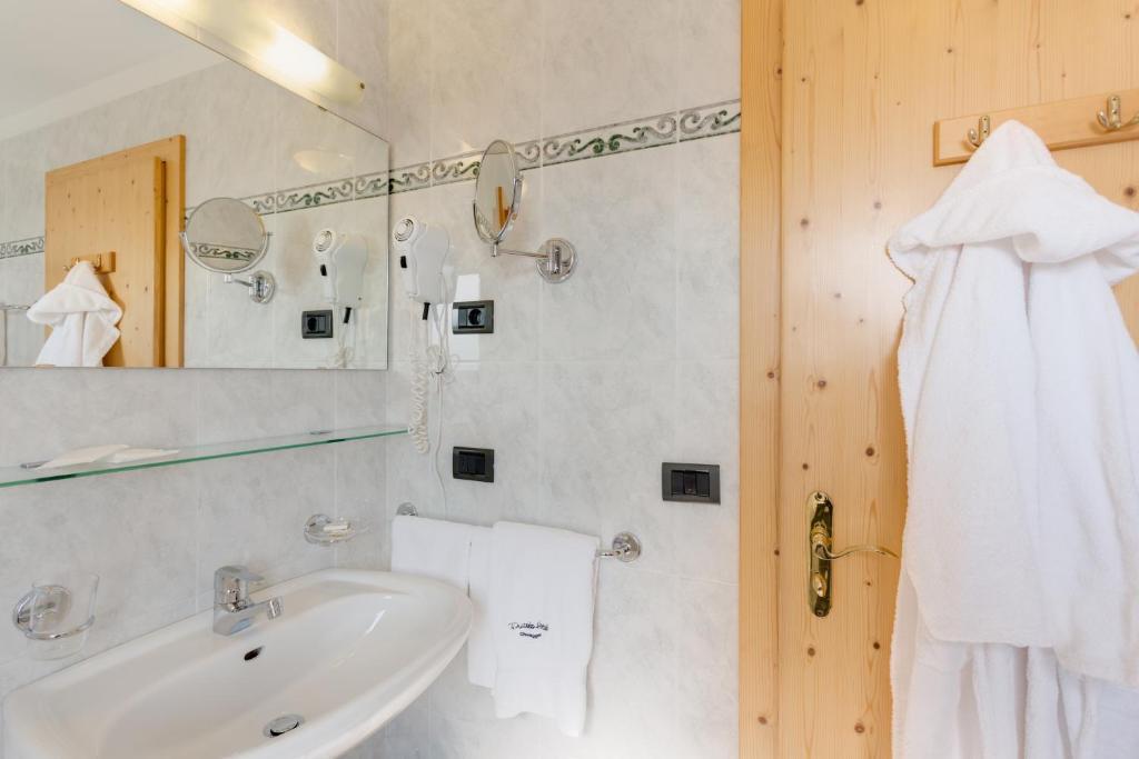Doppelzimmer mit Balkon
