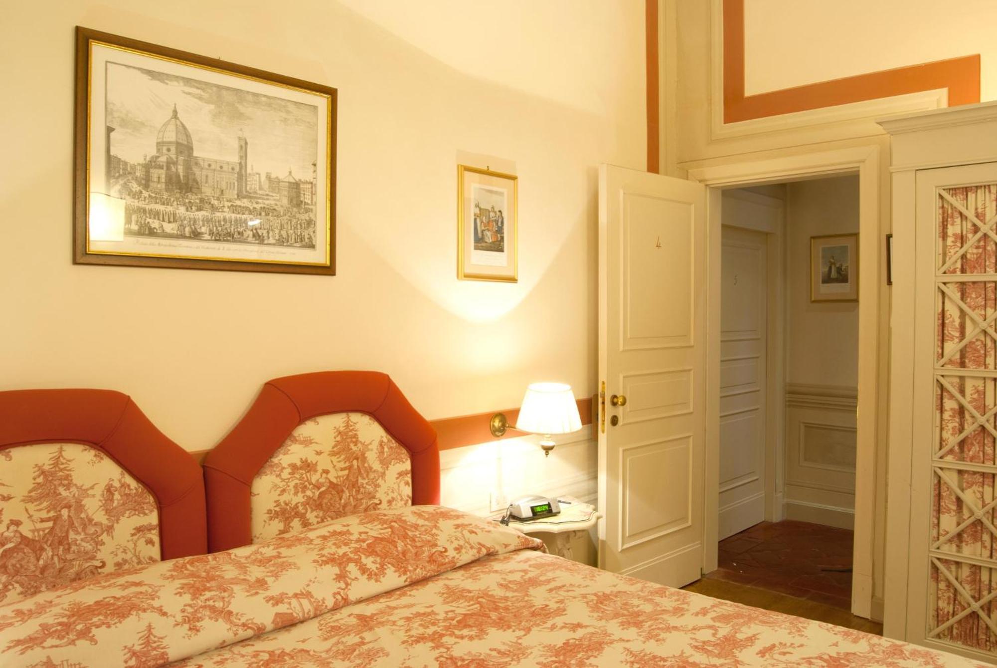 Chambre Double ou Lits Jumeaux