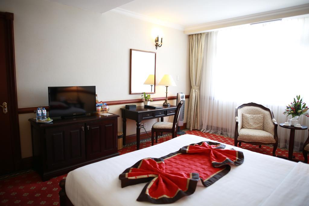 Deluxe Double or Twin Room