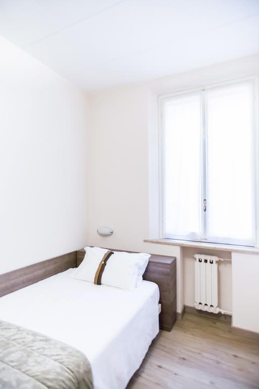 Single Room - Non-Smoking