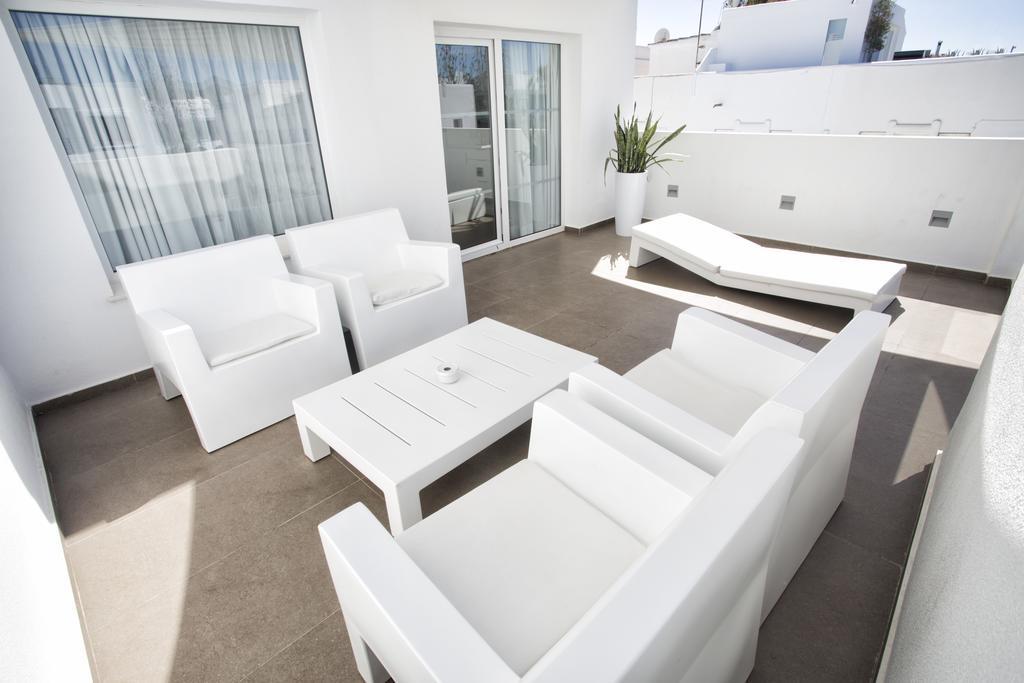 Two-Bedrooms Suite