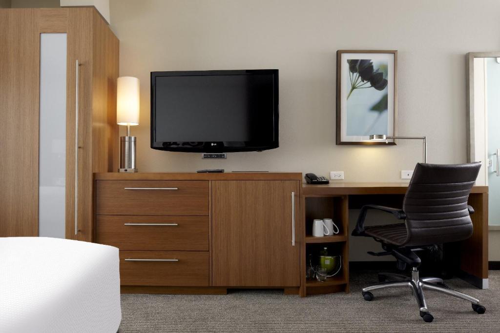 Chambre Lit King-Size avec Canapé-Lit - Étage Supérieur