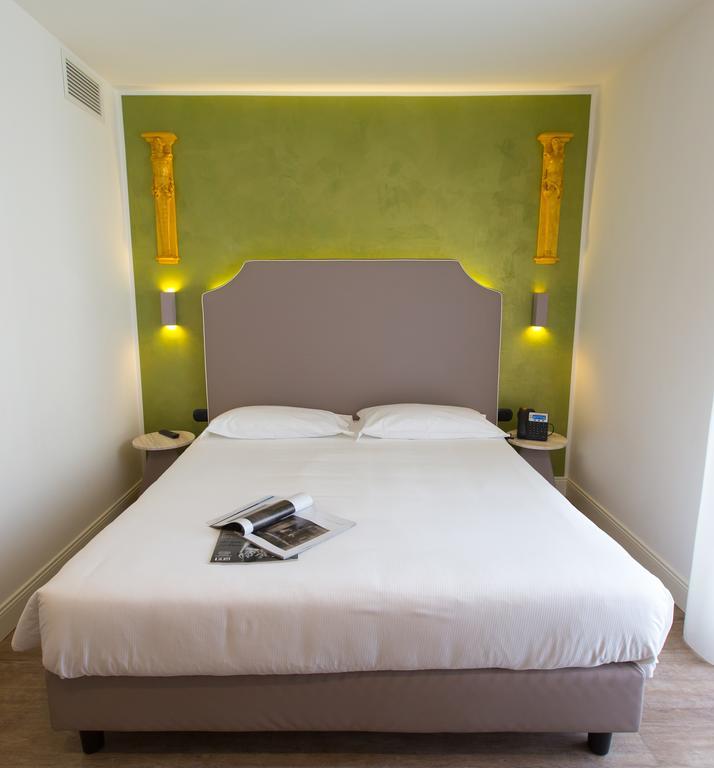Suite mit Bergblick