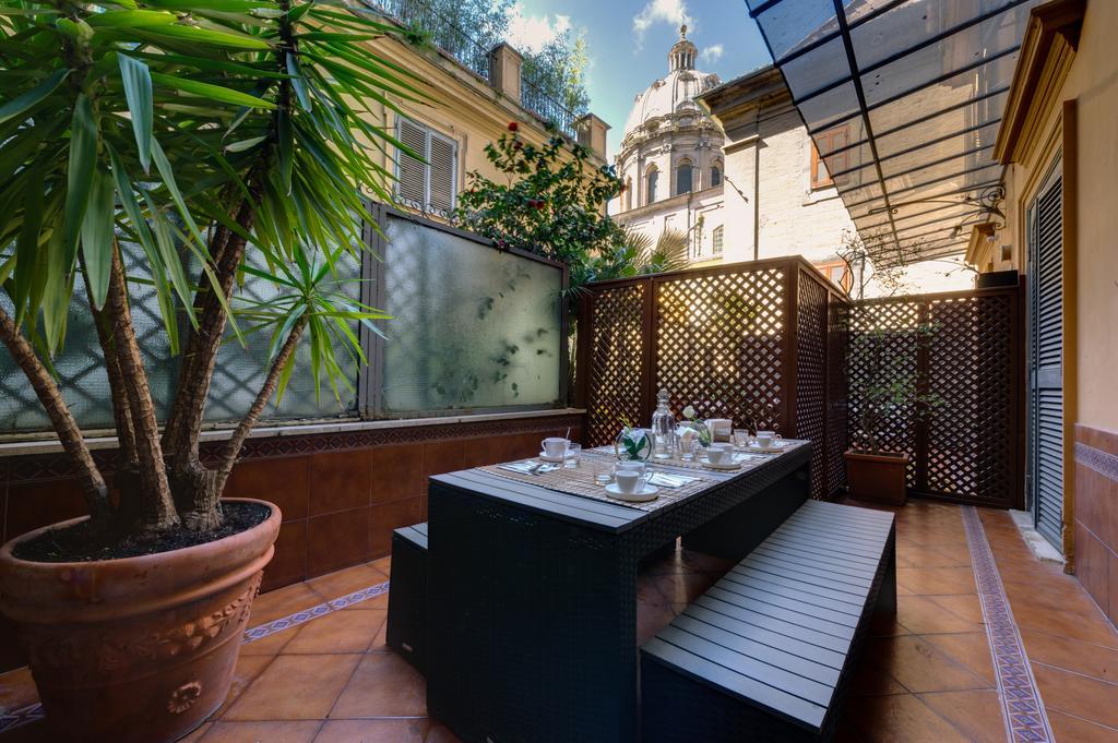One-Bedroom Apartment with Terrace,690949890:JPEG