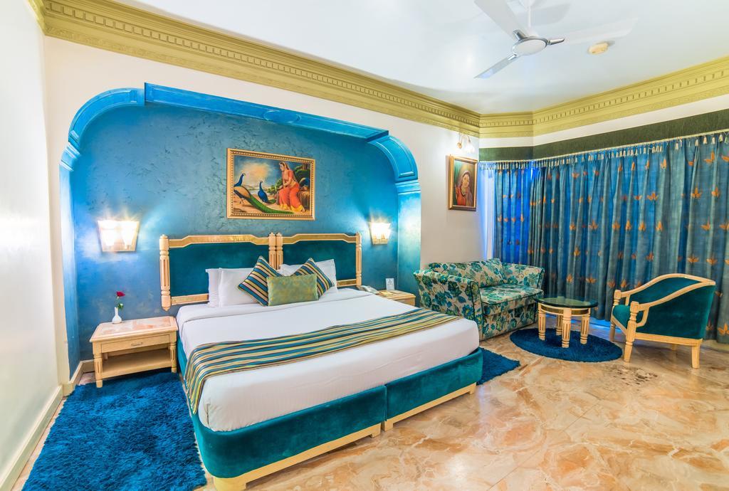 Super Deluxe Double Room