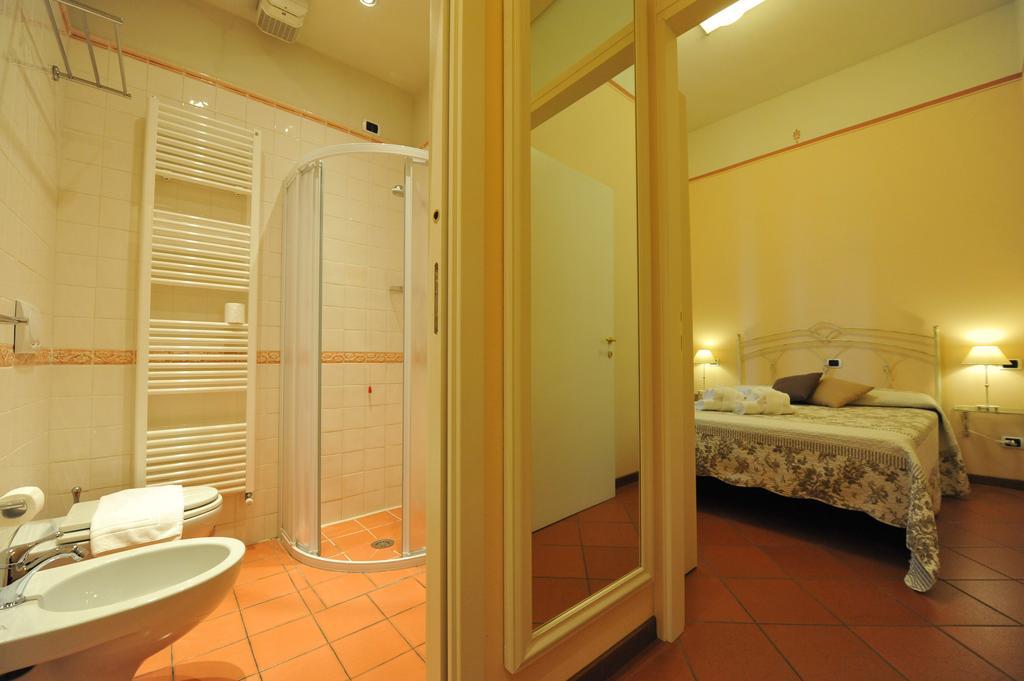 Classic Single Room