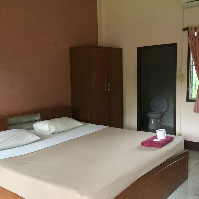 Chambre Double ou Lits Jumeaux avec Ventilateur
