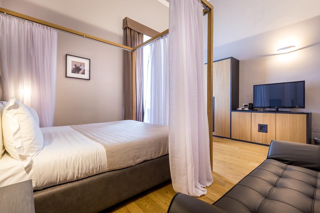 Suite Junior con vistas al río