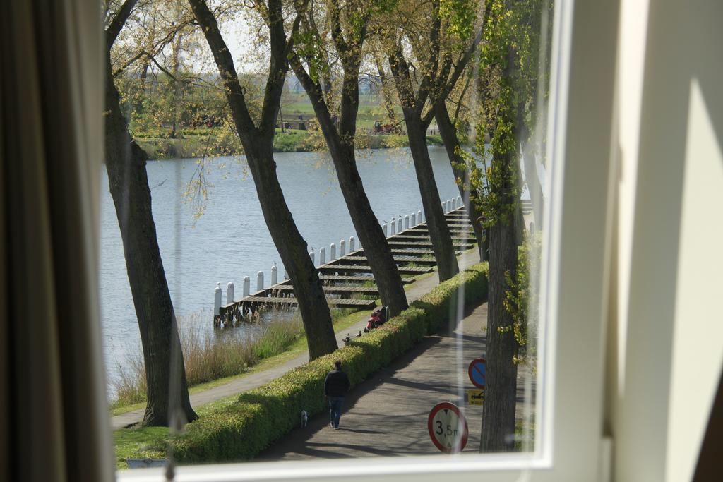 Double Room Lake View,398875962:JPEG
