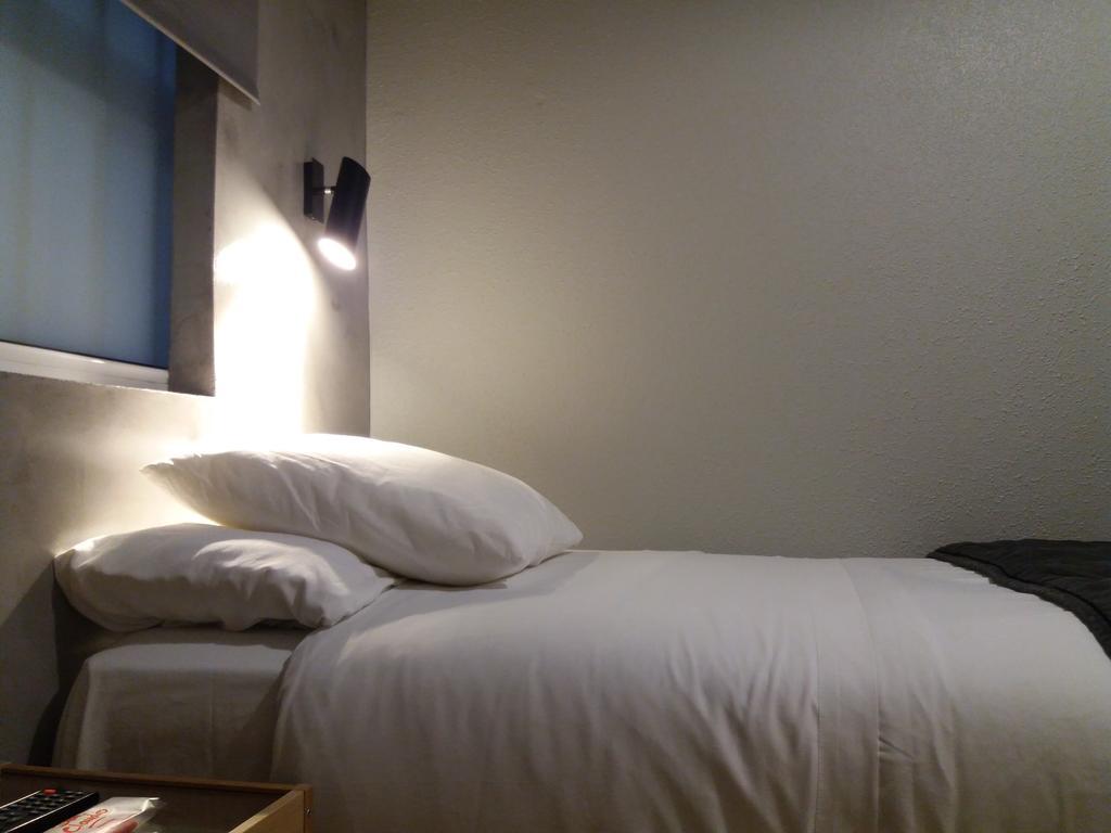 Eenpersoonskamer met Gedeelde Badkamer