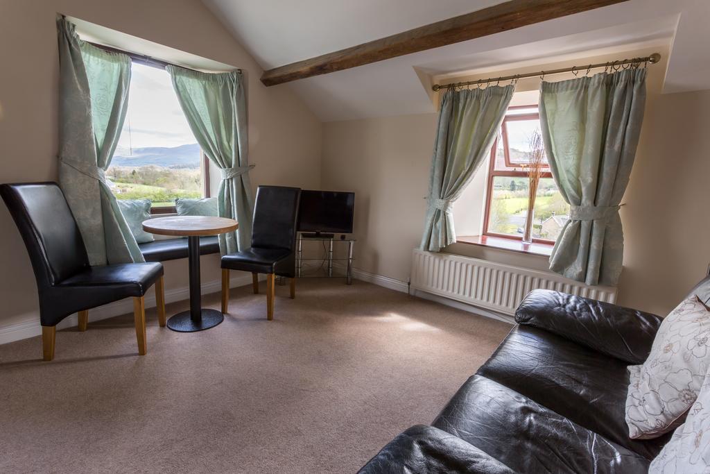 One-Bedroom Family Apartment