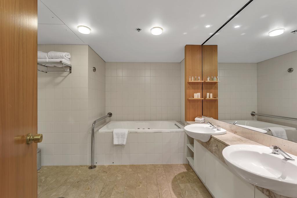 Junior Suite with Spa Bath,403485507:JPEG