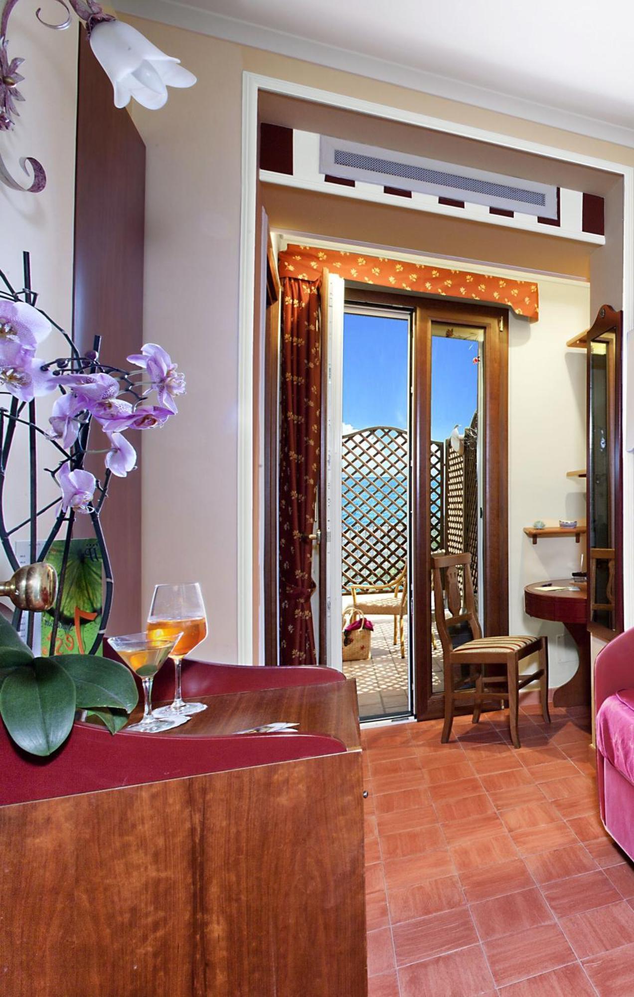 Single Room with Sea View