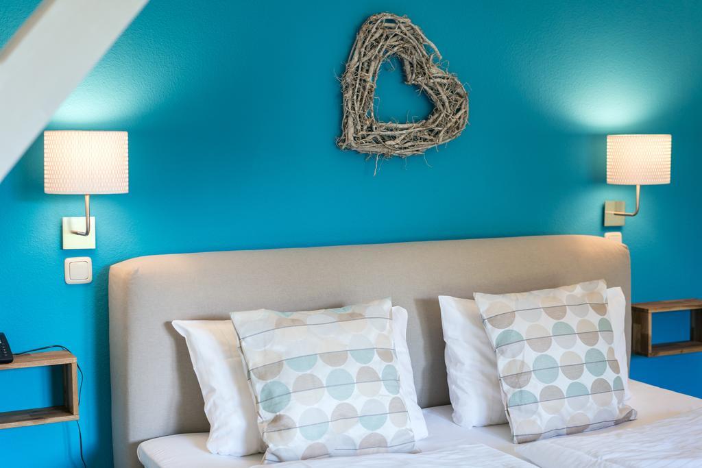Deluxe Double Room with Extra Bed