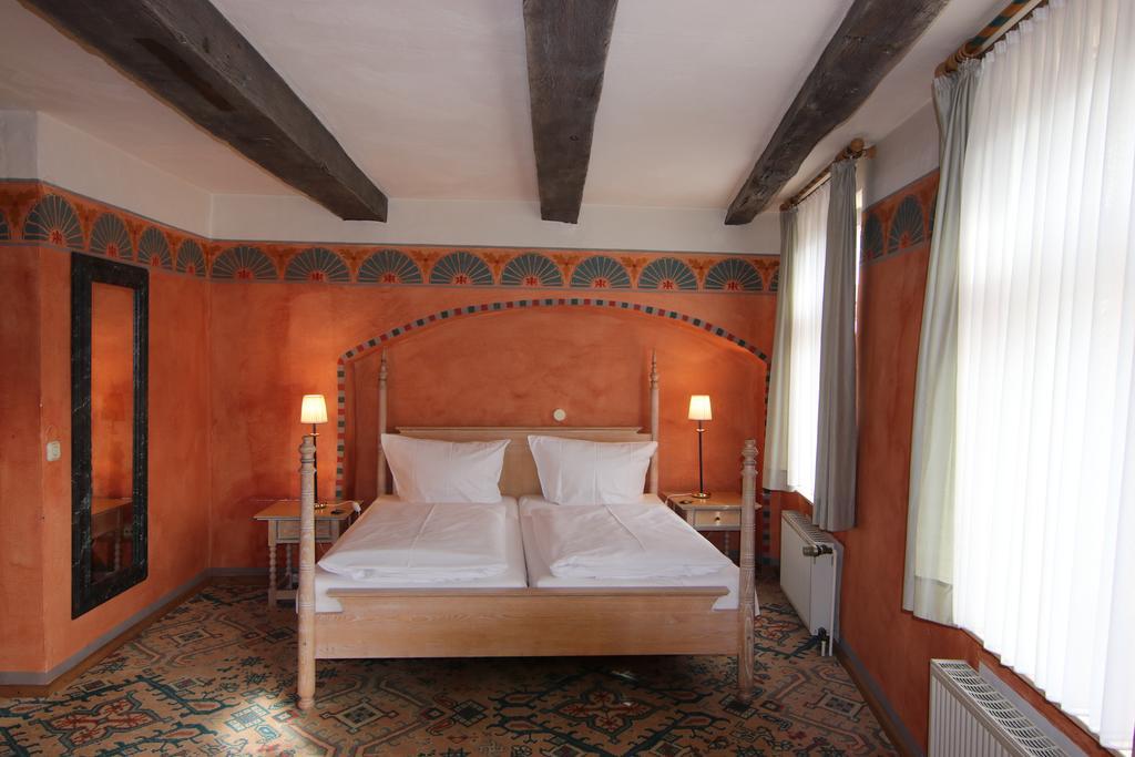 Double Room,1203565471:JPEG
