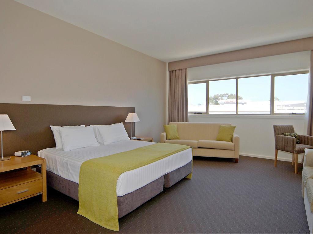 Standard Suite