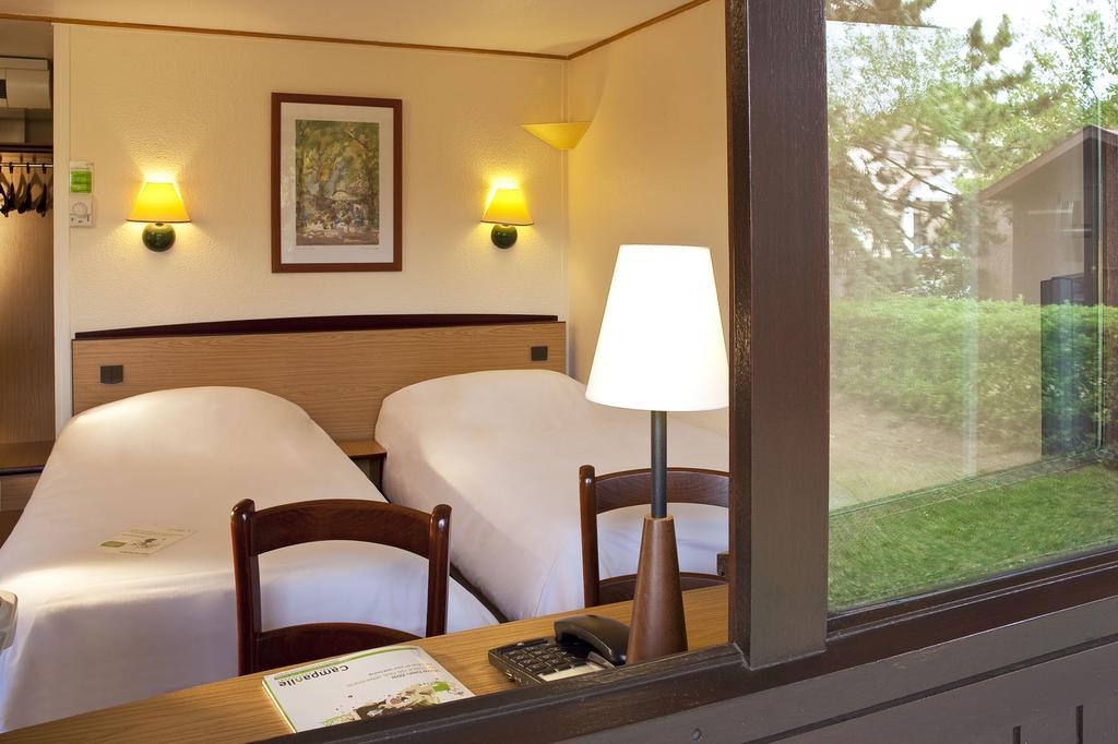 Twin Room with 2 Single Beds