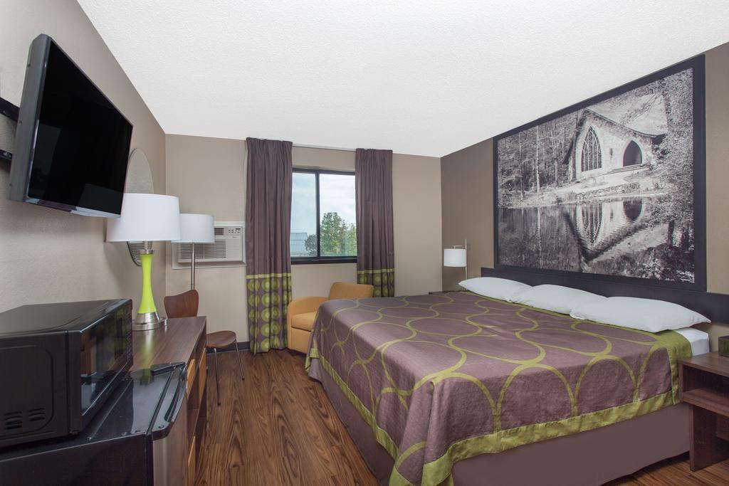 King Room - Disability Access/Non-Smoking