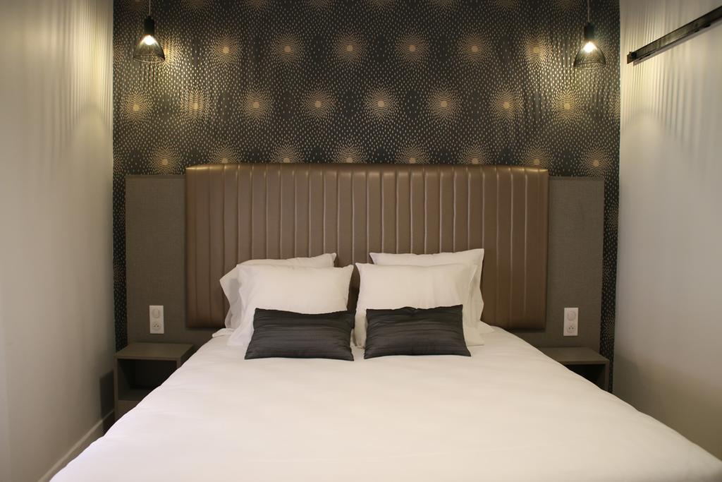 Double Room,404483565:JPEG