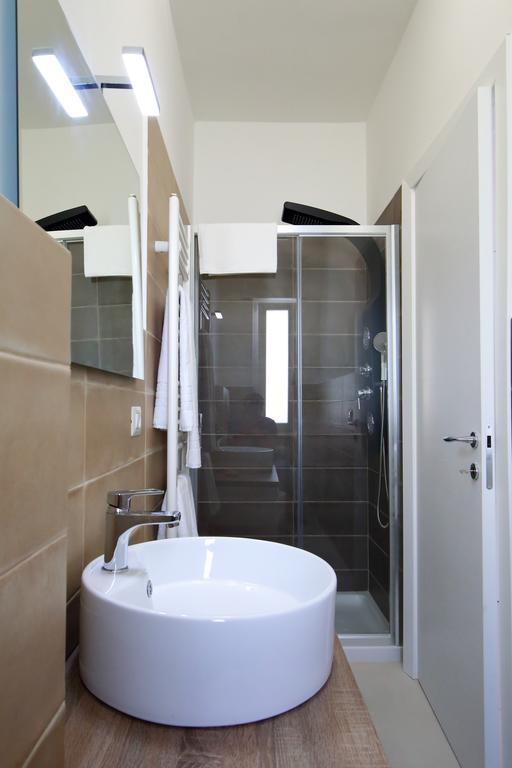 Chambre Double Deluxe - Vue Latérale sur Mer