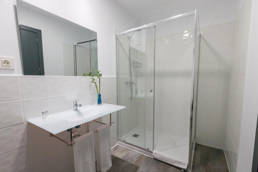 Standard Double Room,414721626:JPEG