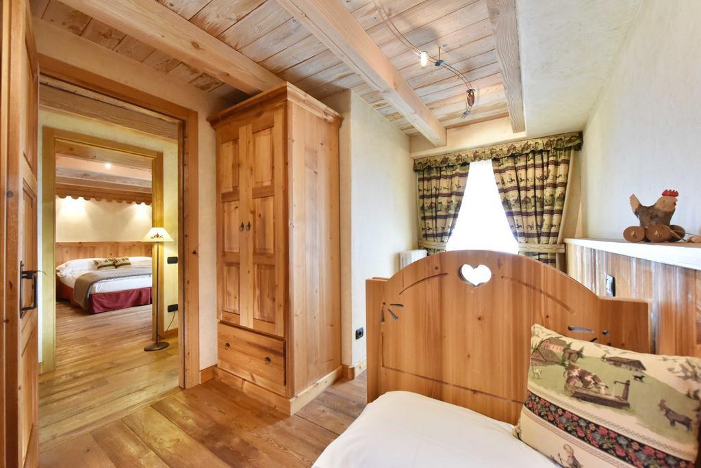 2 Onderling Verbonden Kamers