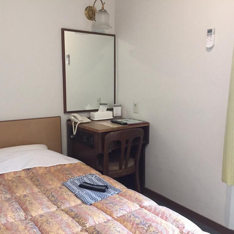 Economy Single Room