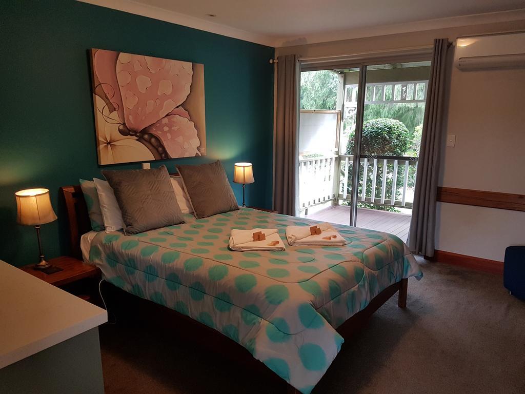 Executive Queen Room with Balcony