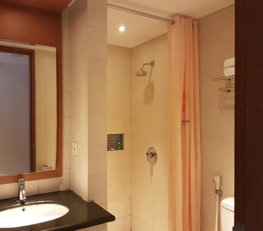 Deluxe Room With Pool Access and Free Beers