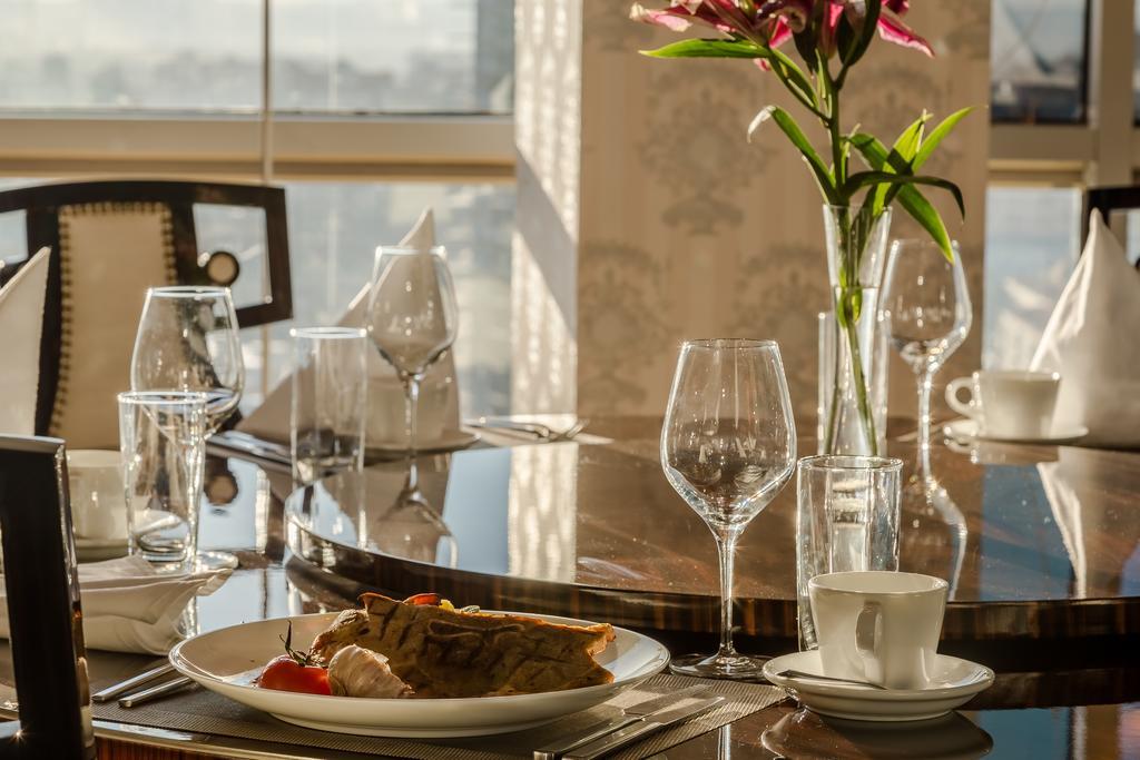 Presidential Suite Chinggis Square View
