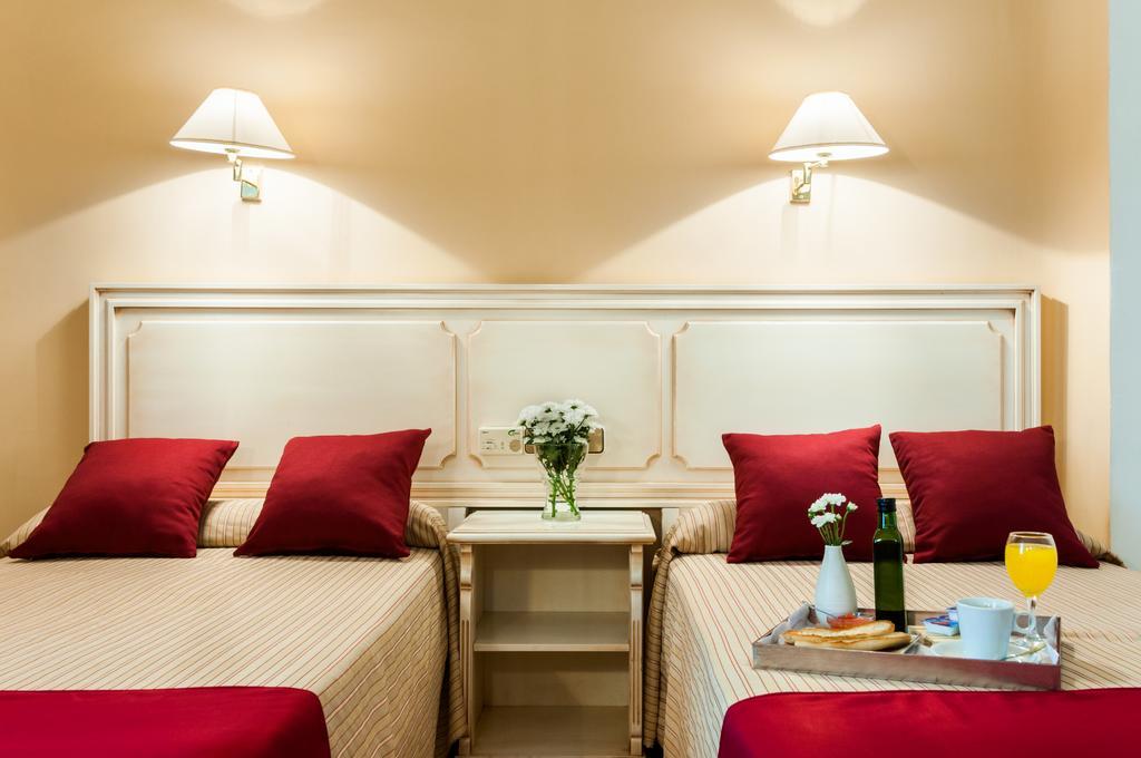 Double or Twin Room,537424962:JPEG