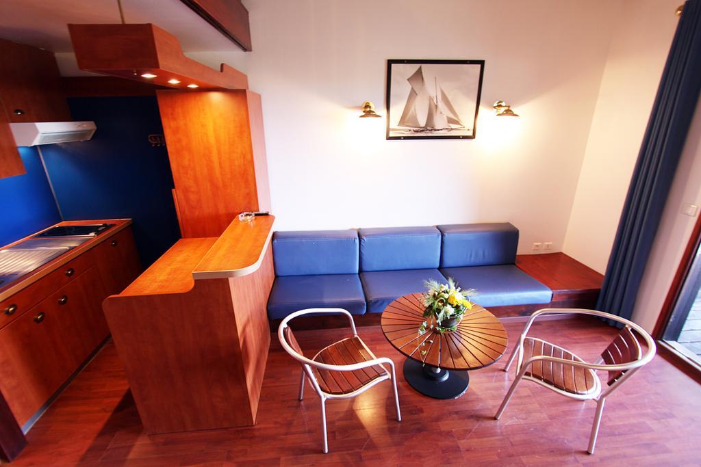 Appartement (2 Adultes + 3 Enfants) (S)