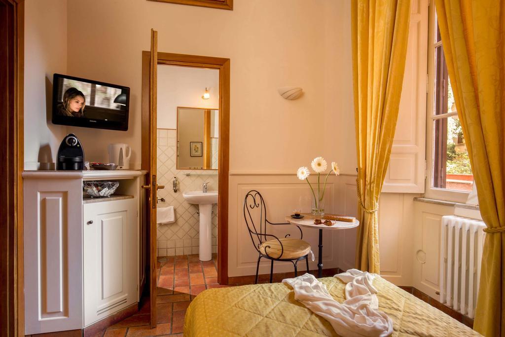 Single Room,1209447649:JPEG