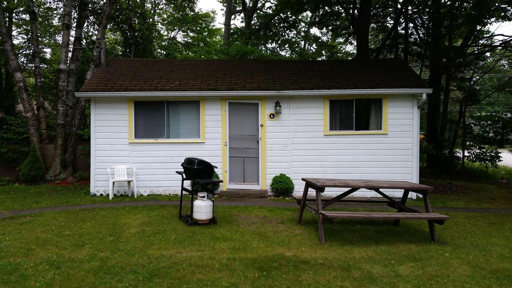 One-Bedroom Cottage