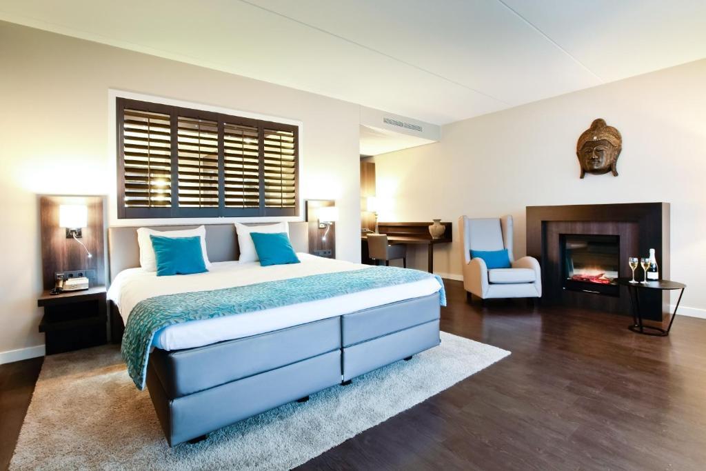 Deluxe Suite met Uitzicht op het Meer en Toegang tot de Spa